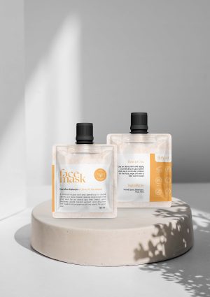 Karafuu Kisiwani Face Mask